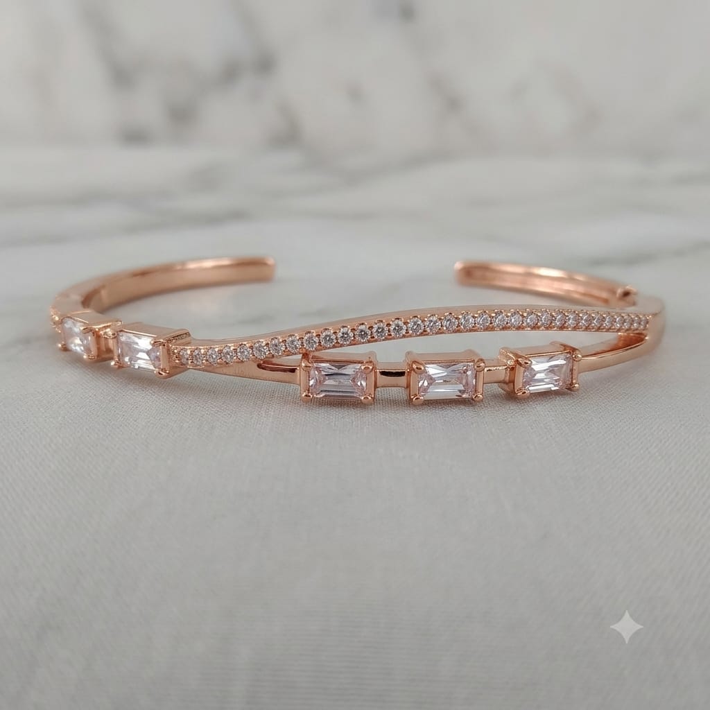 Gold Plated Openable Bracelet