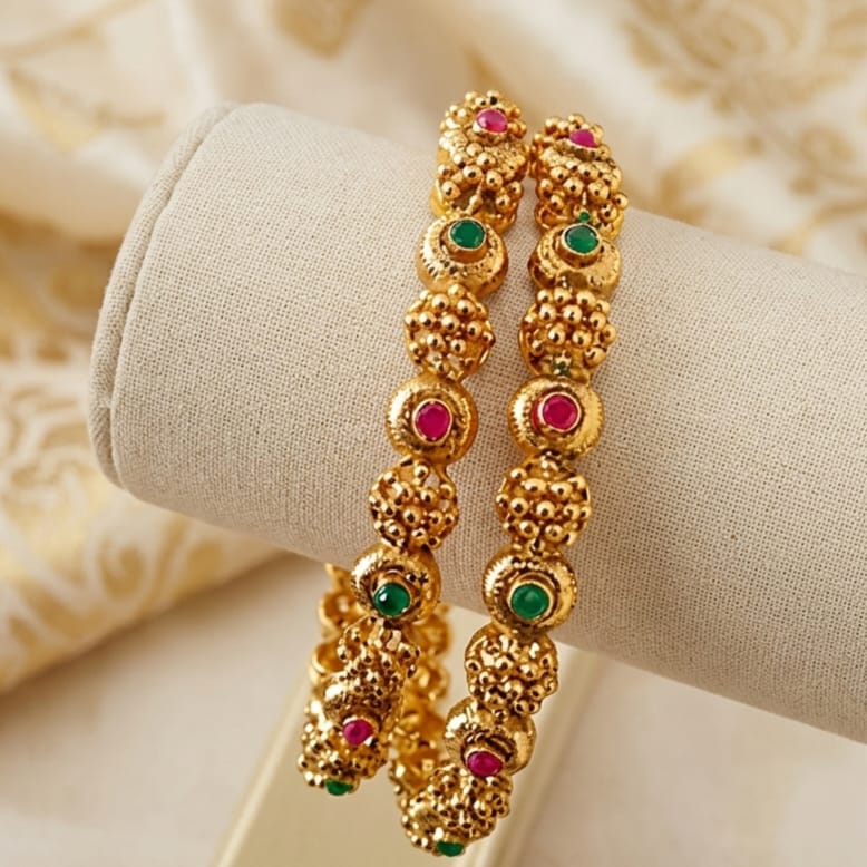 HIGH GOLD 4 BANGLE SET - Image 2