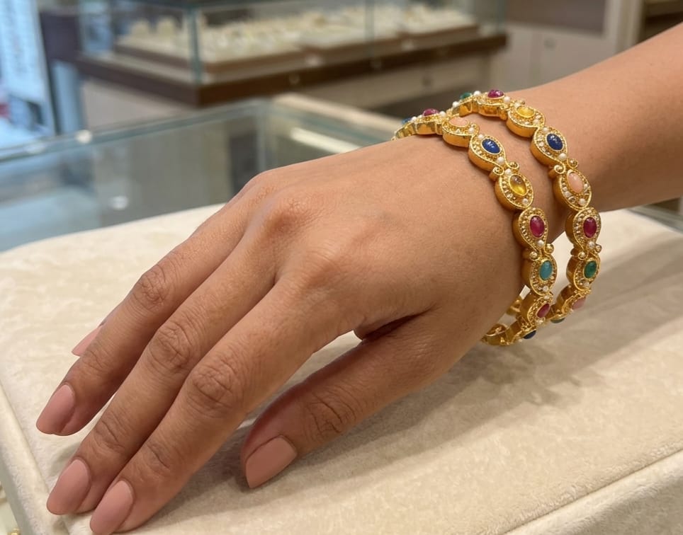 GOLD PLATED 4 BANGLE SET - Image 2