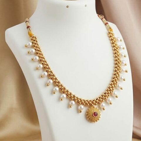 MAHARASHTRIYAN KOLHAPURI THUSHI NECKLACE