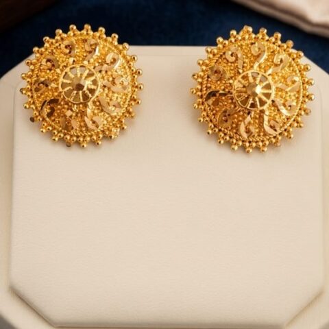 HIGH GOLD STUD EARRING